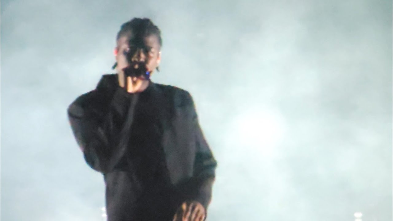 231013 Daniel Caesar - Do You Like Me? (Live in Toronto)