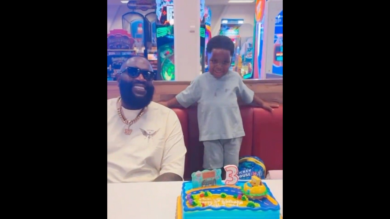 Rick Ross Attends Grandson Kofi's Chuck E. Cheese Party! 🎂