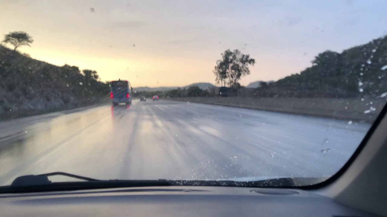 Breathtaking Rainy drive on Lahore Islamabad Motorway | Pakistan 🇵🇰