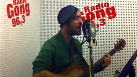 Charlie Winston performed live seine Hits