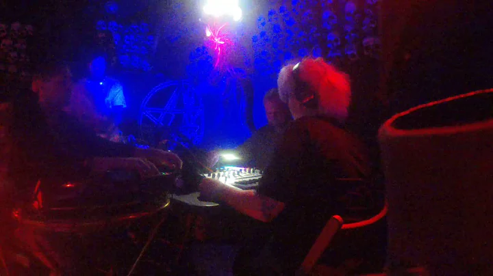CVLT QUARTET 1 8-11-18 VOLT DIVERS show