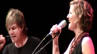 Jesse's Girl by Rick Springfield; Jennifer Nettles & Jack Ingram Live; Solo Benefit Concert