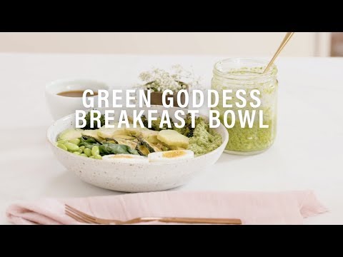 Green Goddess Quinoa Breakfast Bowl recipe (vegetarian, gluten-free) | Well Done