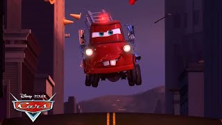 Mate Rescata a Rayo McQueen | Pixar Cars by Disney Latinoamérica 367,650 views 2 weeks ago 1 minute, 27 seconds