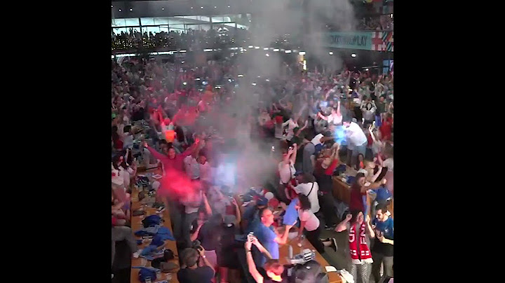 England fans GO WILD as the Lionesses win Euro 2025 on penalties 🎉