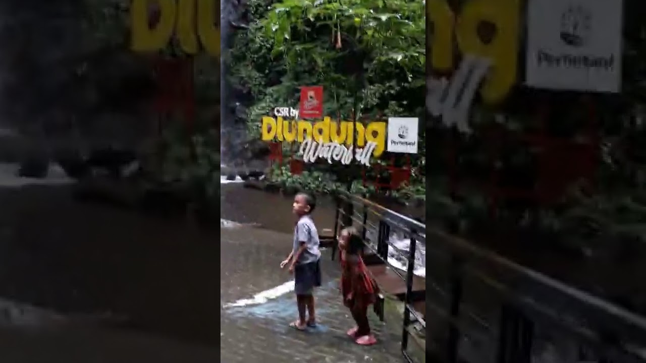Dlundung Waterfall Air Terjun Trawas