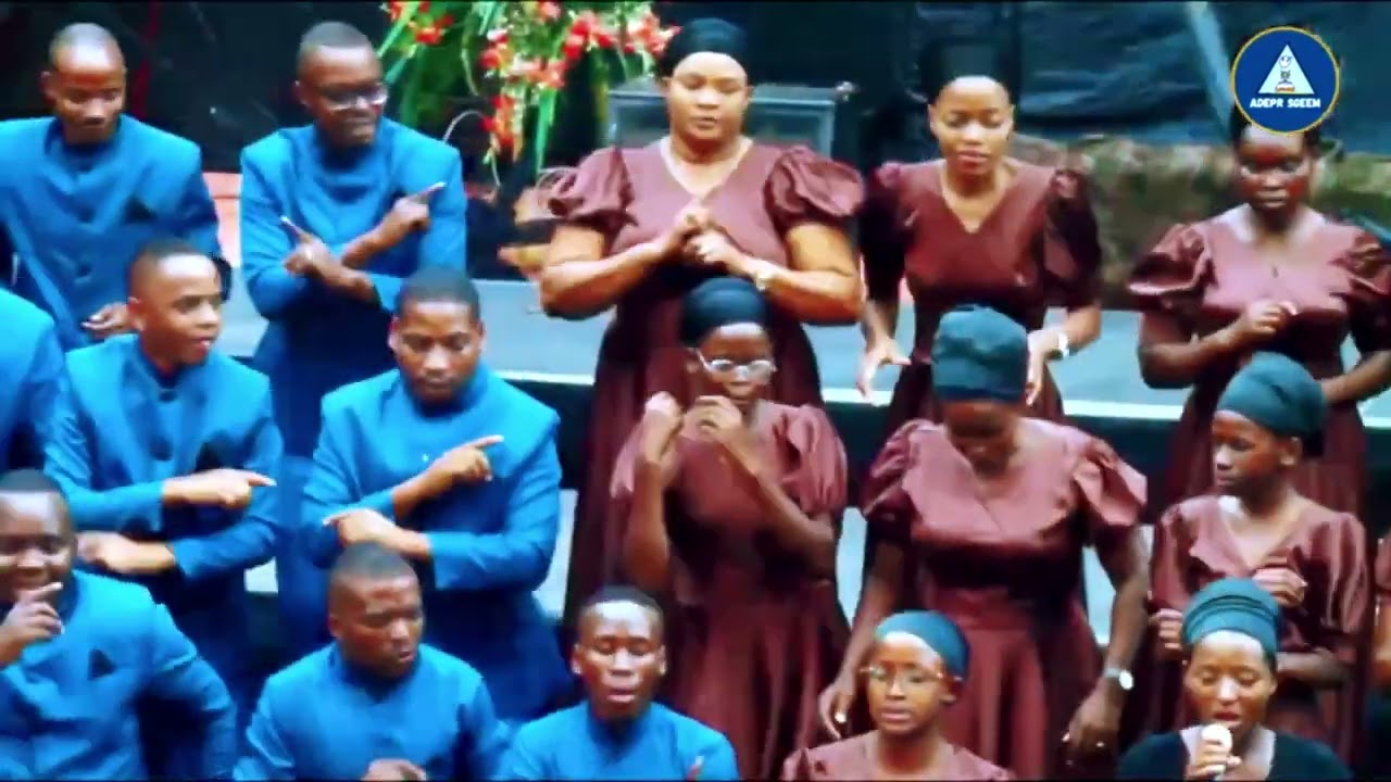 DUFITE IMANA YUMVA BY RUBONOBONO CHOIR// live parfomance at SEGEM CHURCH 