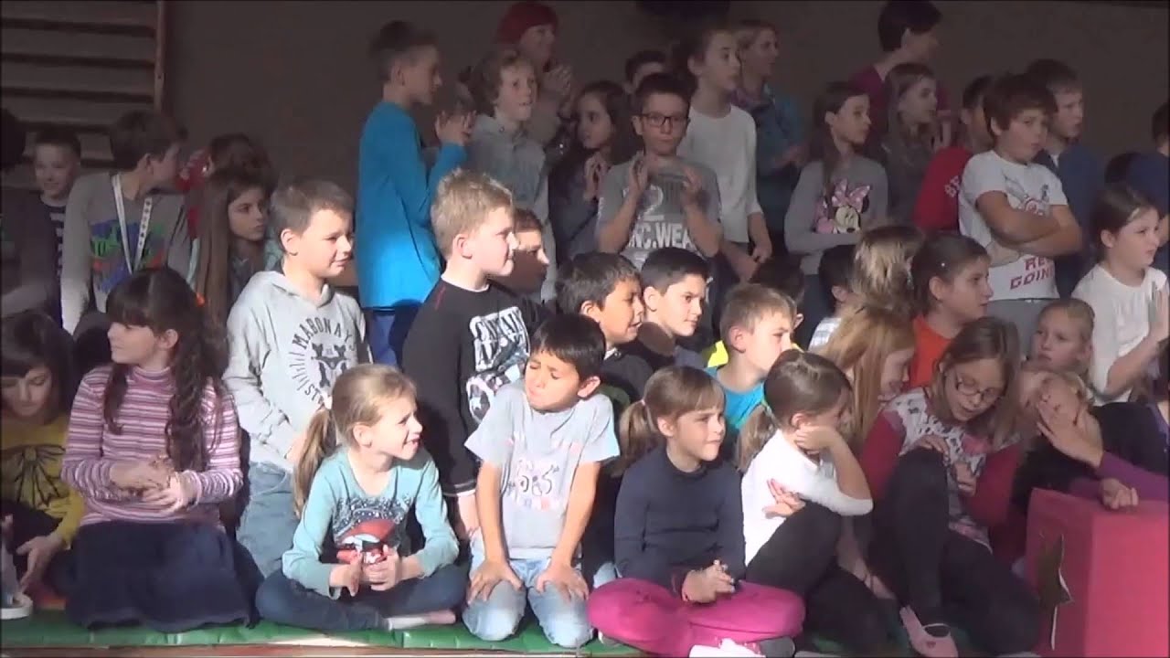 OŠ Gustava Šiliha Velenje - Modna revija 2015