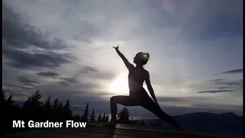 Willa-Lee Reid Yoga: Mt Gardner Flow