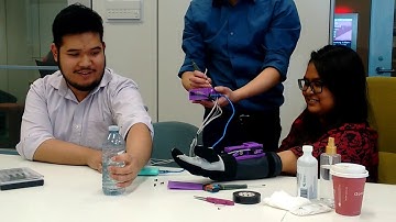 Power Glove Prototype 2 Final Demo - University of Calgary Schulich Engineering Capstone 2017