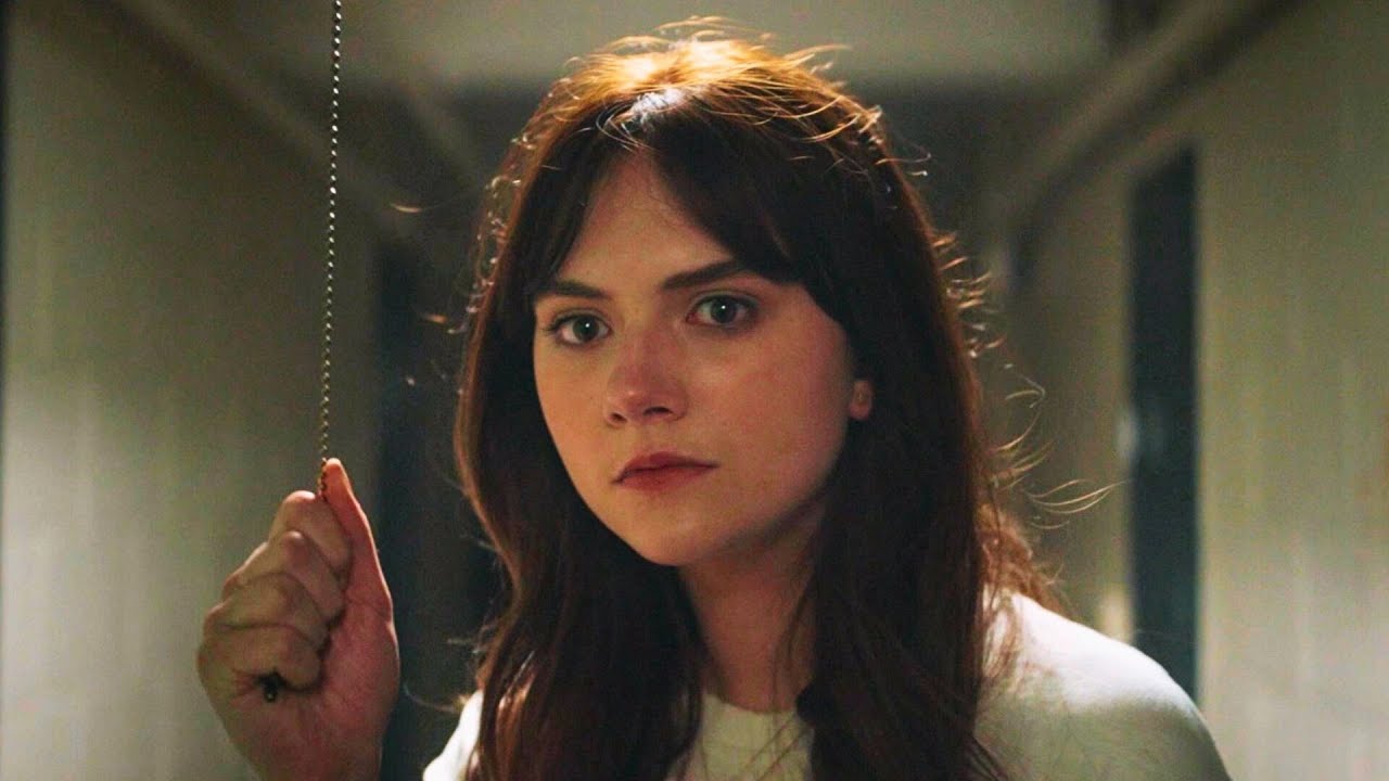 A student met a strange guy and agreed to go to his place, which she deeply regretted