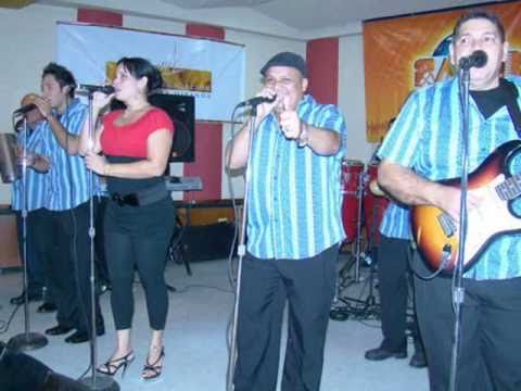 Los Masters - Rosa Mora - Canta: Eli Negrete