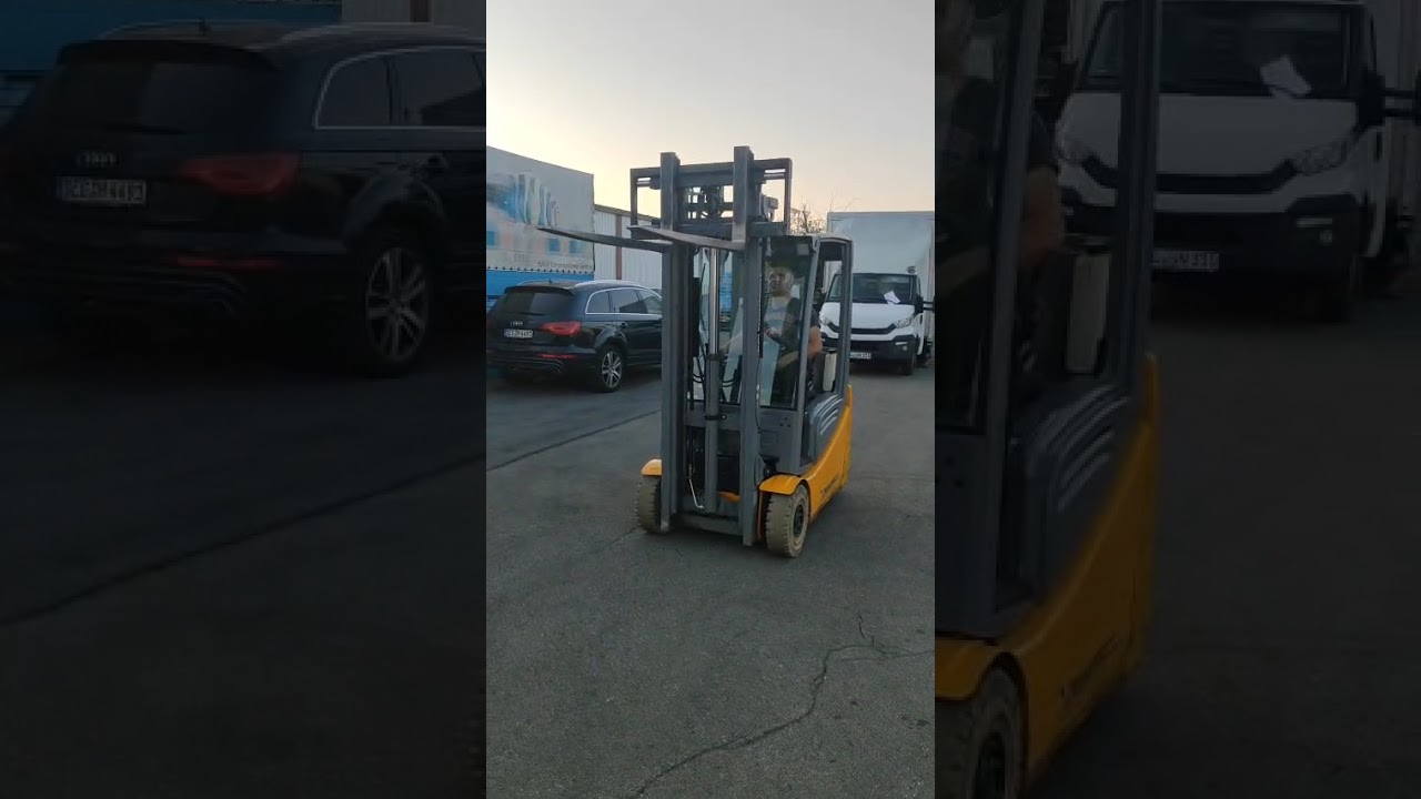 Jungheinrich Elektro 3 Rad EFG216k// Erbach