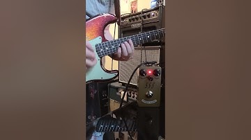 First play of the Dazatronyx FFS (Eric Johnson inspired silicon Fuzz Face)