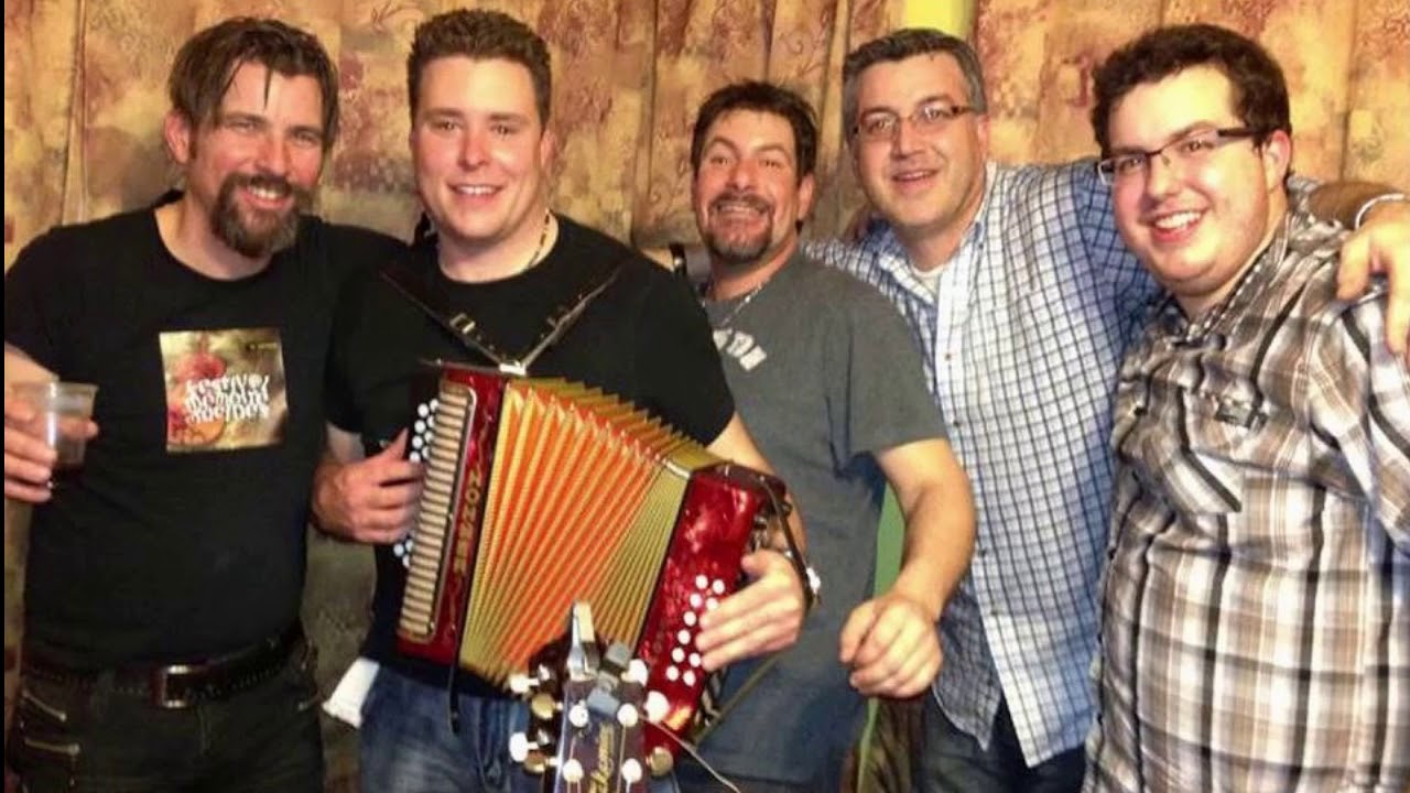 Les Campagnards - La Grosse Canadienne (T-SJB 2018)