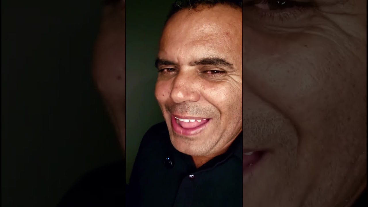 TEM ALGUEM OLHANDO PARA VOCÊ DE BOCA ABERTA!🚨