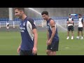 ENTRENAMIENTO | Sonrisas para el estreno | Real Sociedad