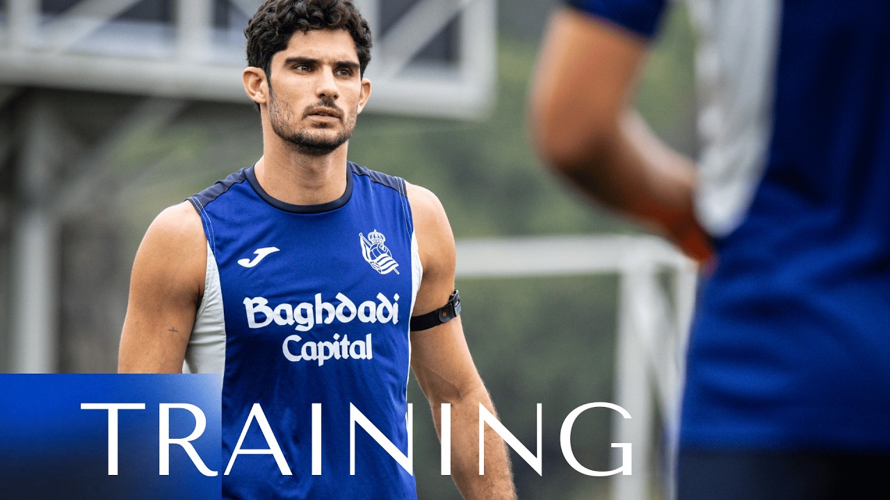 ENTRENAMIENTO | Sonrisas para el estreno | Real Sociedad