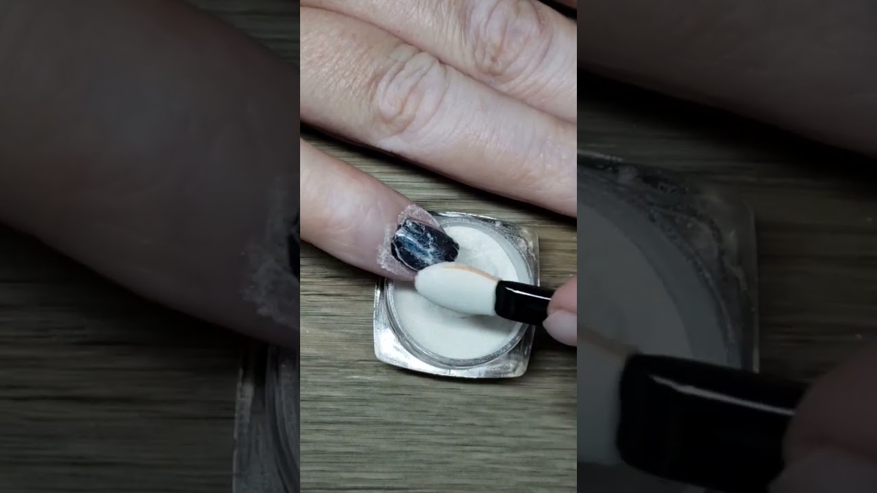 HOLO 🌈 Nails || Dipomania || Gel Polish Nails