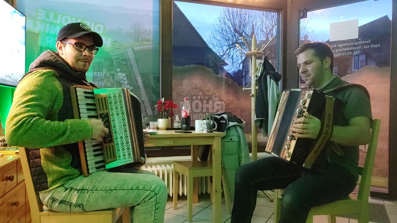 Grüne Tannen - Steirische Harmonika meets Akkordeon