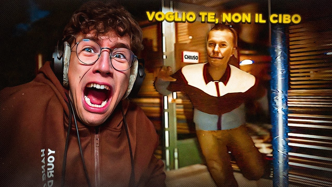 LAVORO IN UN BAR COME CAMERIERE MA UNO PSICOPATICO MI VUOLE AGGREDIRE