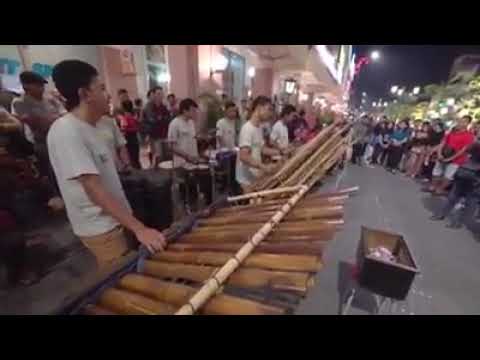 Kover lagu sayang musik angklung Kover lagu sayang musik angklung