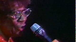 VIDEO Ella Fitzgerald   Night And Day chords