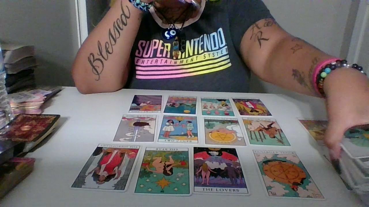 AQUARIUS ♒ THIS PERSON WANNA KNOW WHATS ON YOUR MIND THEY KNOW YOUR THERE PEACE BUT SCARED TO TALK..