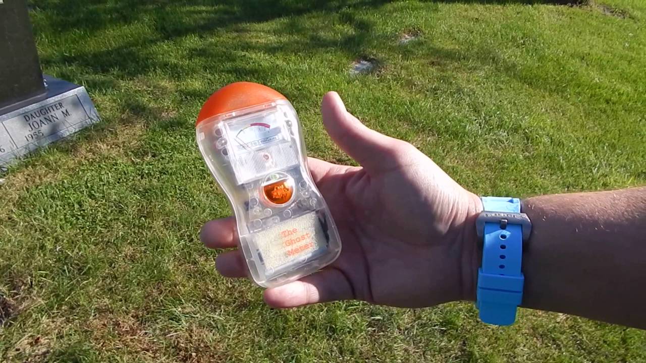 Richard Crowe's Grave - Resurrection Cemetery - Justice, Illinois