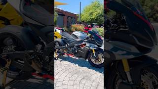 The Cleanest RSV4 on the Internet 😮🔥 @ALFAVITAGA