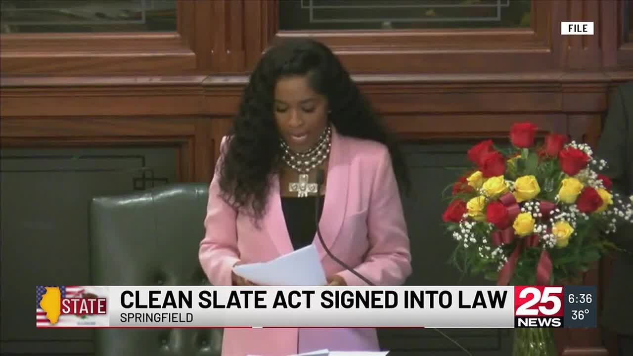 Illinois ‘Clean Slate’ law allows automatic sealing of nonviolent criminal records - clipped vers...