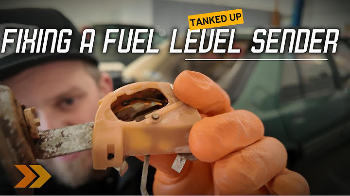 Renault R16: Fixing the fuel level sender...For now! It's goosed!