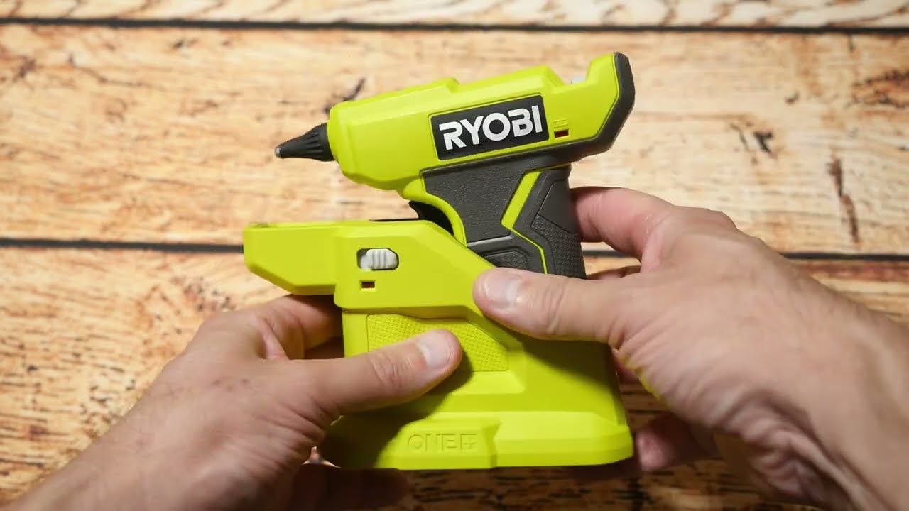 Ryobi 18V ONE+ Compact Glue Gun YouTube