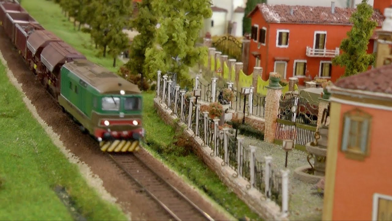 Modellismo Ferroviario Gruppo Compagnia Modellisti Ferroviari CMF Verona  / Model Expo Italy Verona