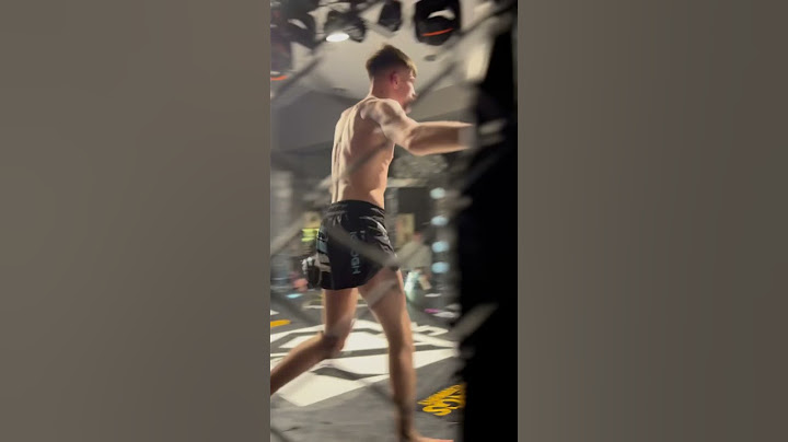 Alex Keogh your new lightweight champion with the first round finish 😮