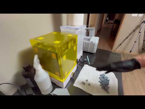 Resin Printing Nuclear Reactors for Army Painter paints - Saturn 3 Ultra & Leveling probs