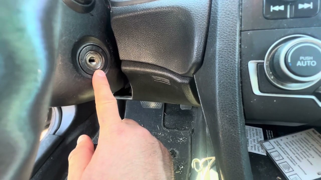 Honda 2016. Ключ застрял в замке зажигания. ИСПРАВЛЕНО.