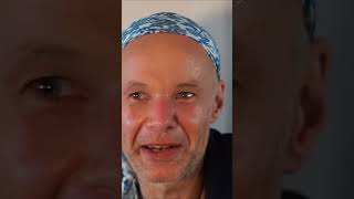 Conquering Fears of Sharks Sailing and swimming the Ocean