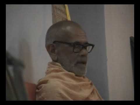 Sw Parameshwarananda talks on Siva Mahimna Stotra at Sri Ma Anandamayi Ashram Bhimpura in Jan 2010