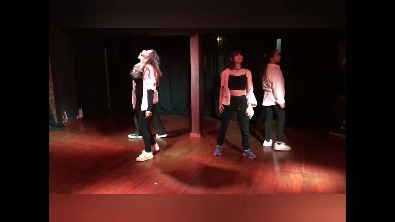 ¨ HASTA LA RAÍZ ¨ Danza Adolescentes 2022