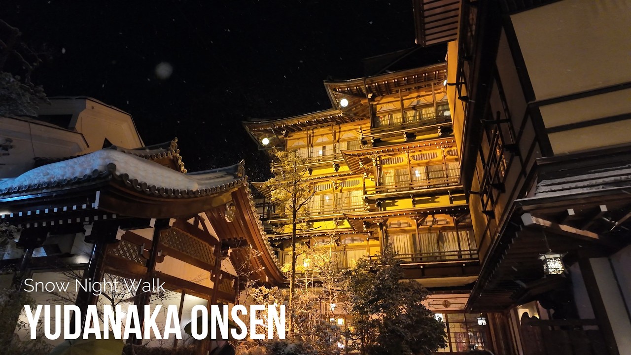 Yudanaka Onsen on a snowy night, a town like “Spirited Away”【4K Japan Walk】