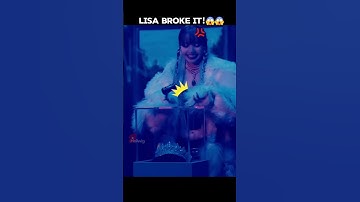 Bts of Lisa breaking the glass in the FUTW!😎😎 #blackpink