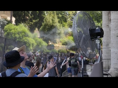 شاهد درجات الحرارة تلامس ال35 في مدينة ميلانو الإيطالية