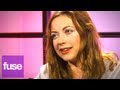 Capture de la vidéo Charlotte Church Talks "Glitterbombed" And Growing Up