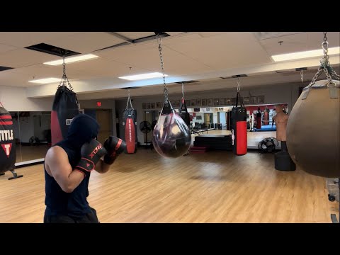 Heavy bag/Aqua Bag/Uppercut Bag Work (BOXING)