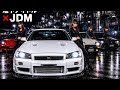 【R34 GT-R】AE86・JZX100チェイサー・RX-7 FDを背負った4人。3万人から選ばれた普通の女の子が、怒られ、泣いて、デビューした。