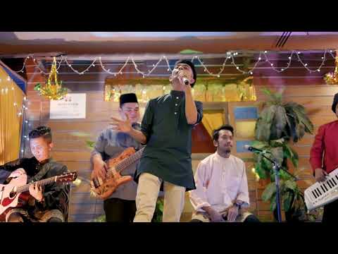Floor 88 - Baju Raya [Official Music Video]