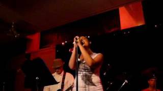 The Hi beams  Live @  LMC  whats going on screenshot 4