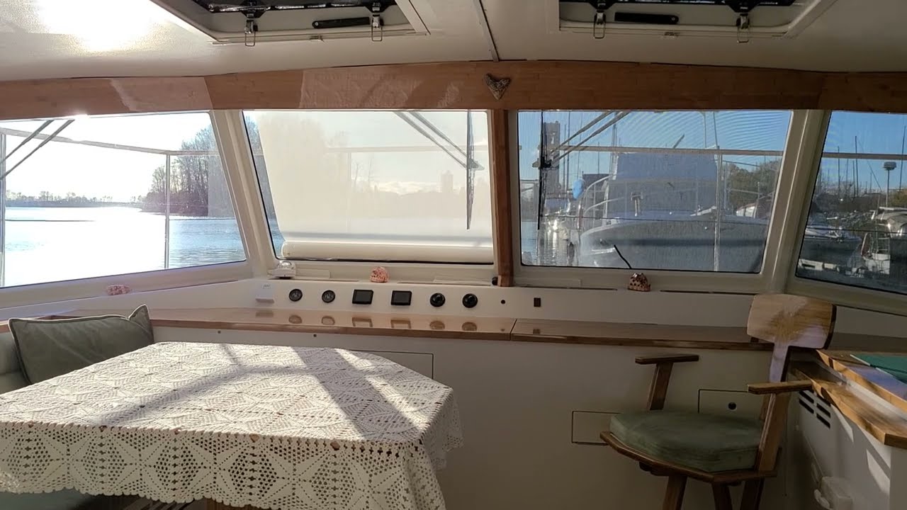 Rooftop install of an EZ Snap skylight shade