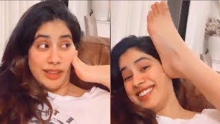 Jhanvi Kapoor Leg PRANK On Her SISTER Khushi Kapoor At Home